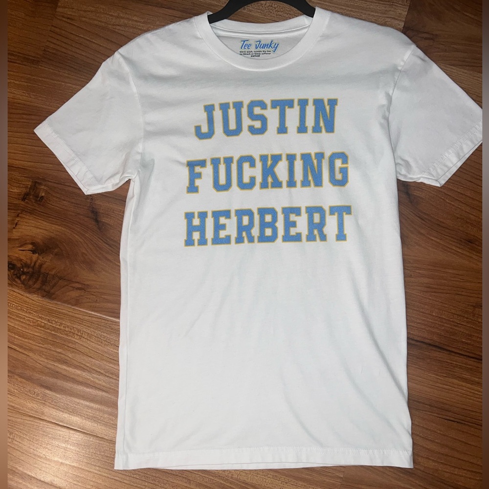 Los Angeles Chargers Tee